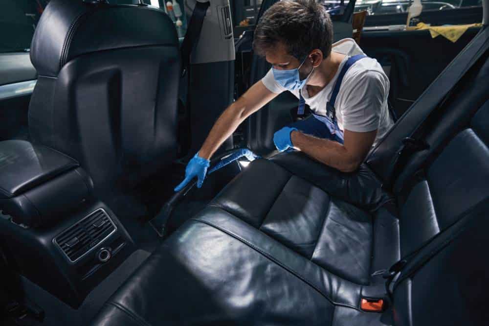 Detailing 3 Interior-Detailing
